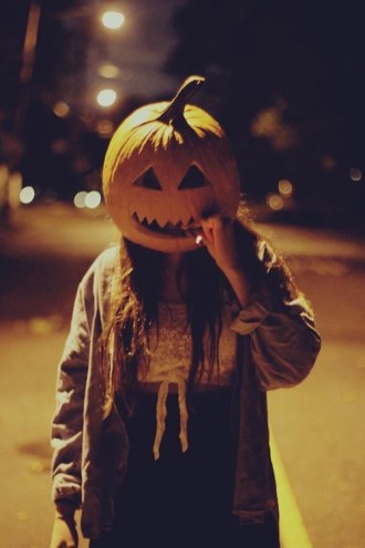 38164-Pumpkin-Head-Girl